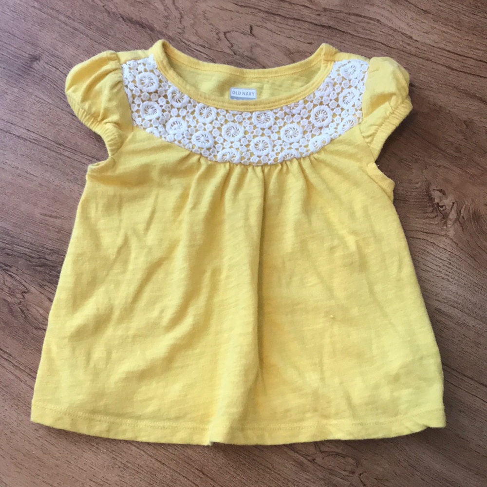 18-24m old navy yellow top